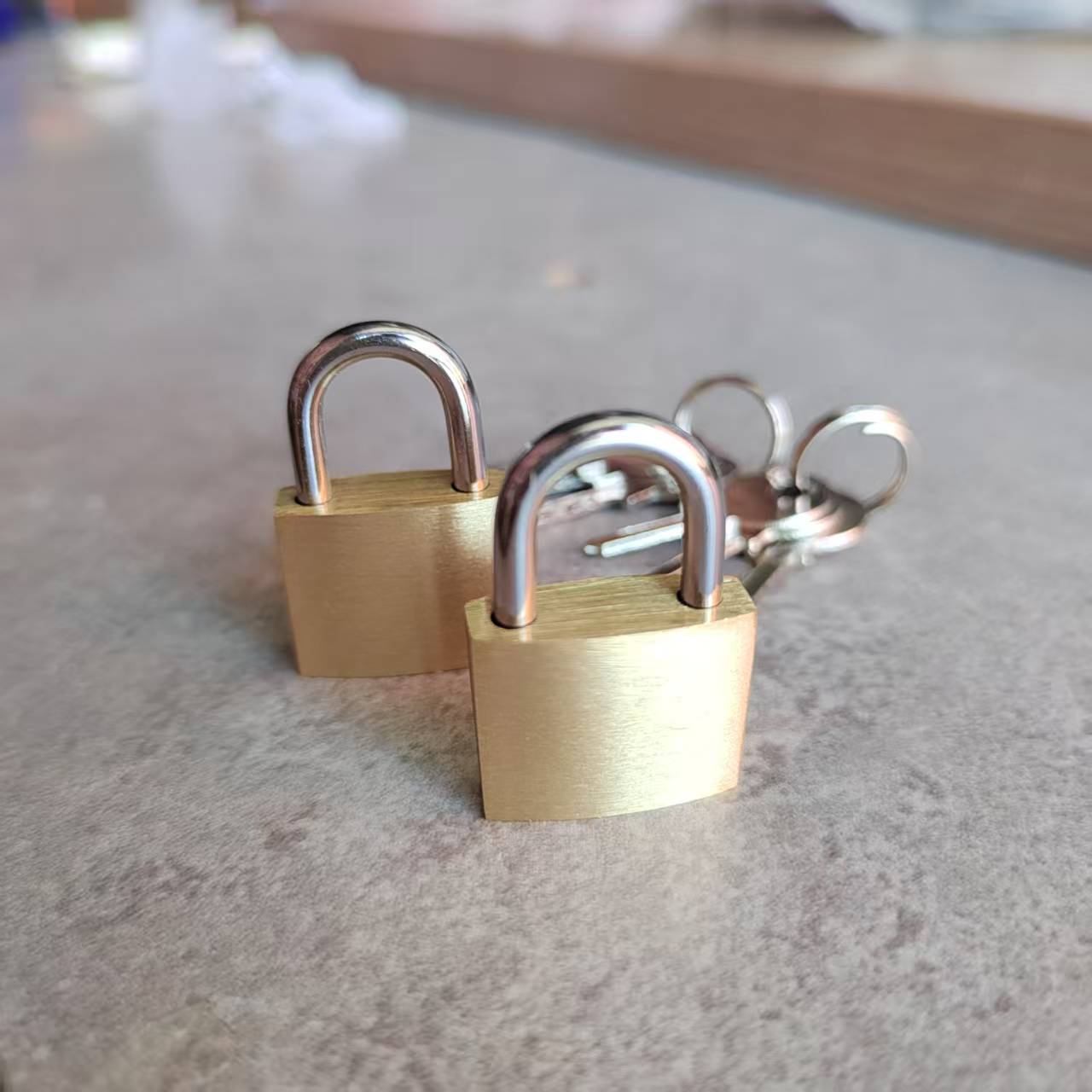 กุญแจทองเหลืองพร้อมลูกกุญแจ, ก - Letter Opener Brass บทวิจารณ์และราคา
